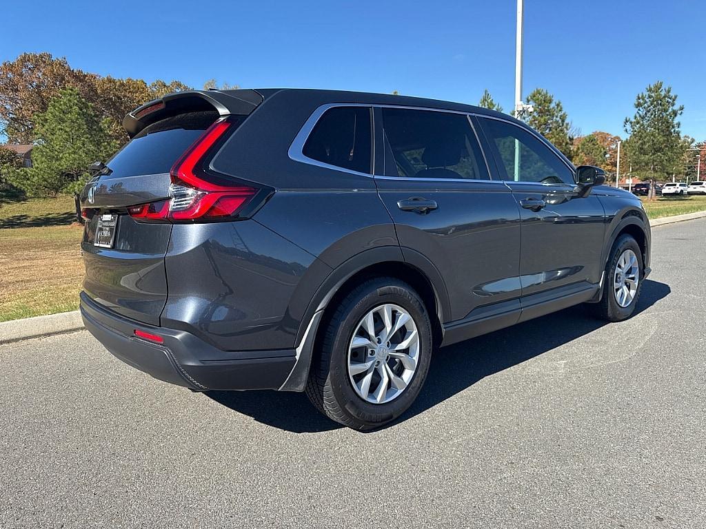 used 2025 Honda CR-V car, priced at $30,287