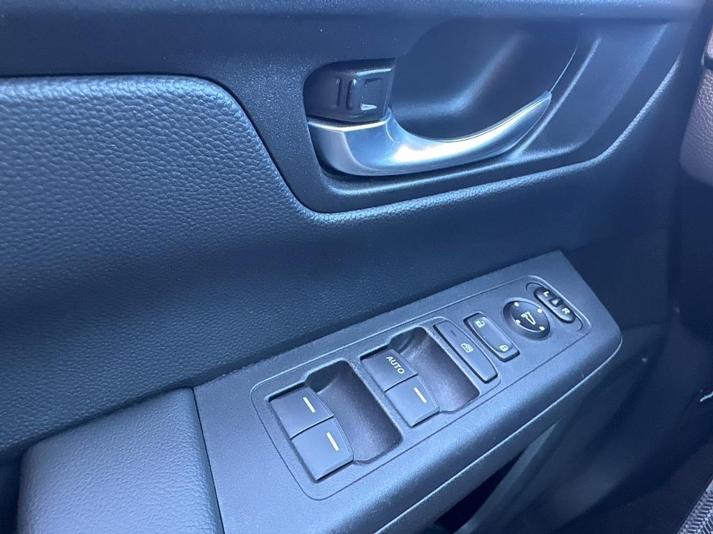 used 2025 Honda CR-V car, priced at $30,287