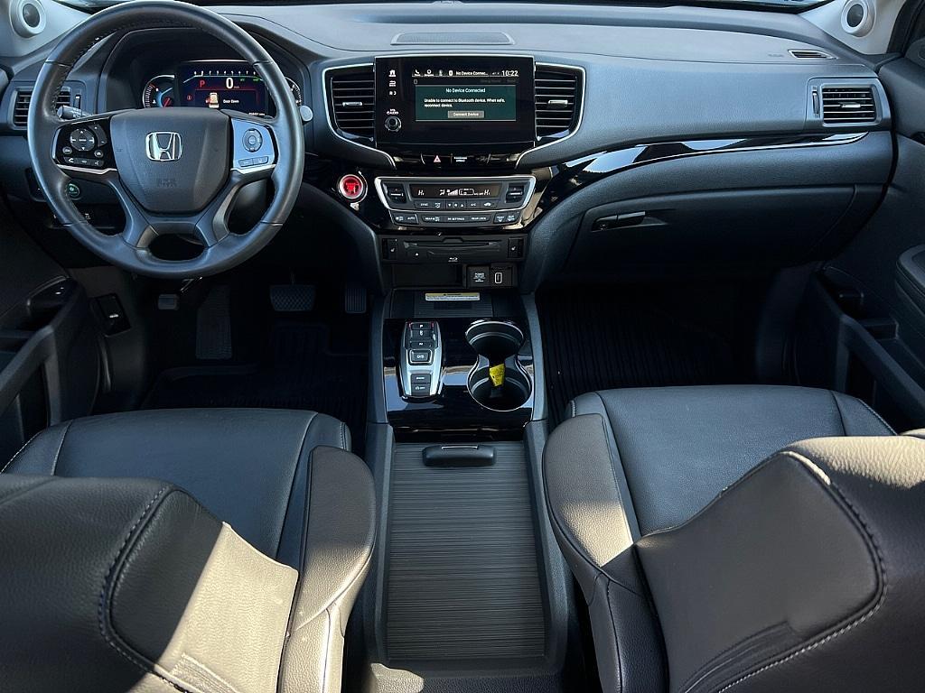 used 2022 Honda Pilot car, priced at $35,868