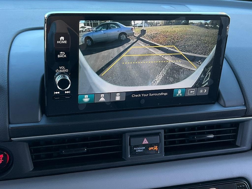 new 2025 Honda Pilot car, priced at $55,390