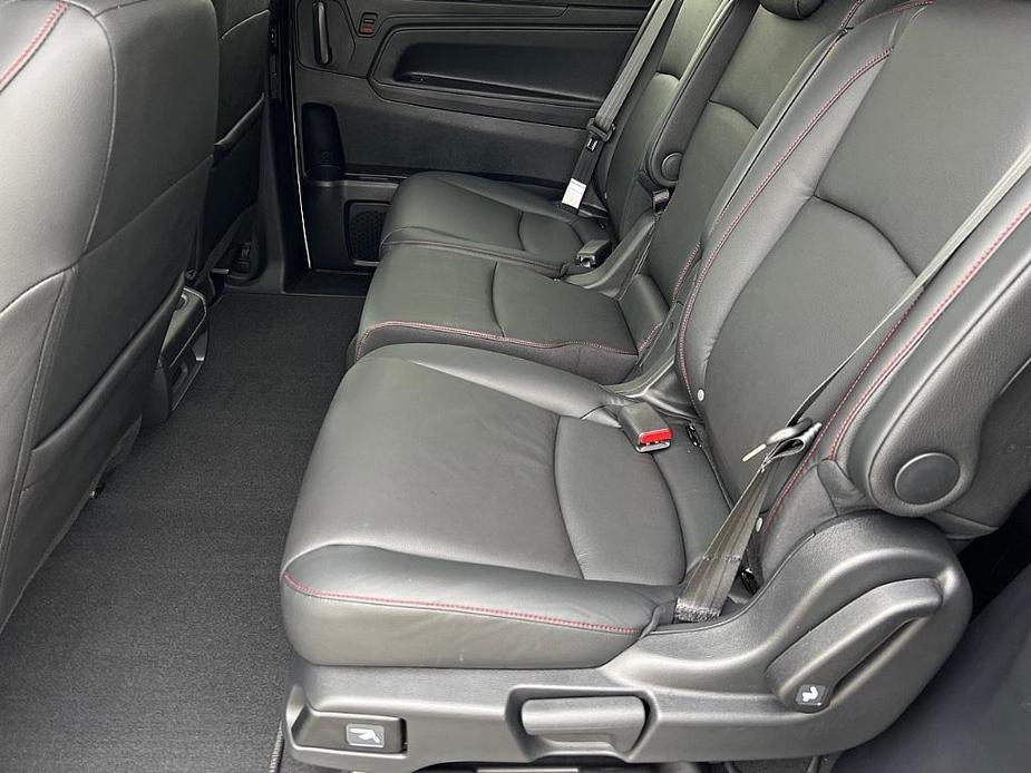 new 2024 Honda Odyssey car, priced at $48,605