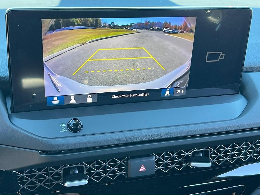 new 2025 Honda Accord Hybrid car, priced at $39,800