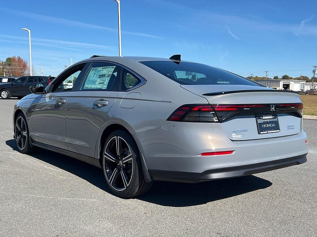 new 2025 Honda Accord Hybrid car, priced at $39,800