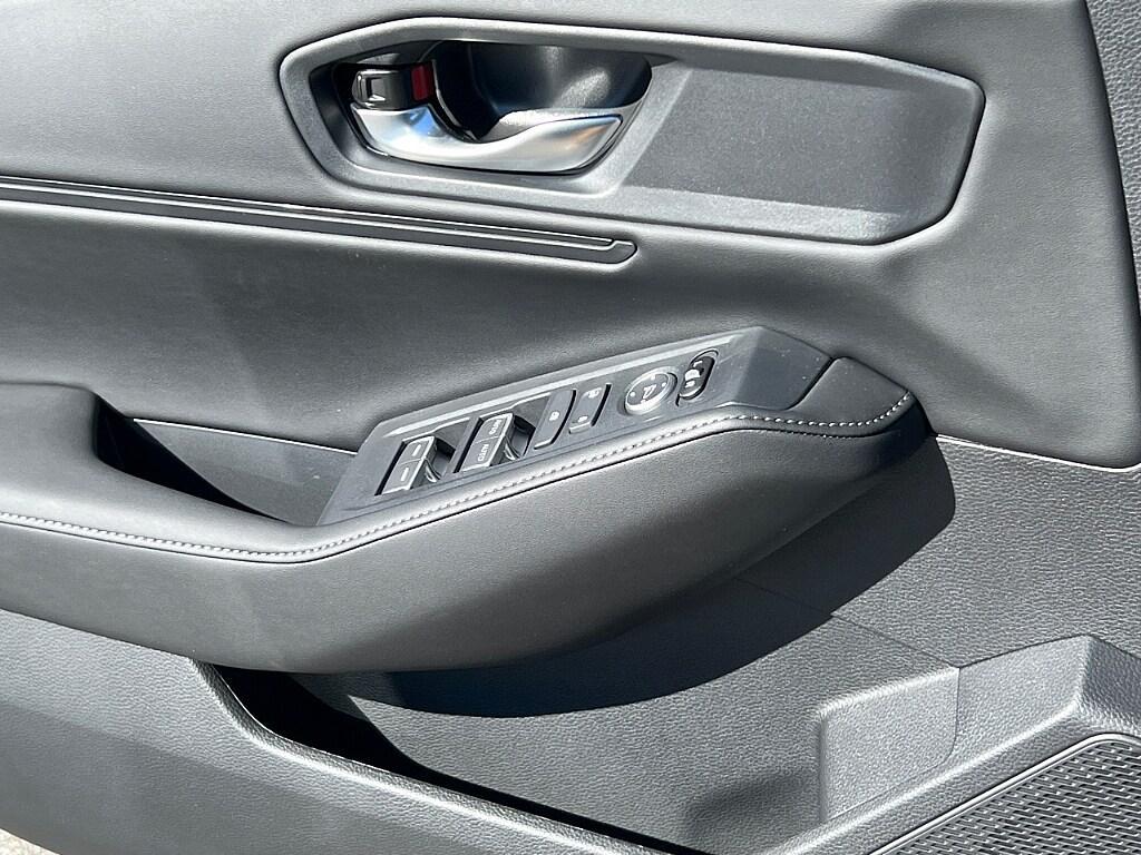new 2025 Honda Accord Hybrid car, priced at $39,800