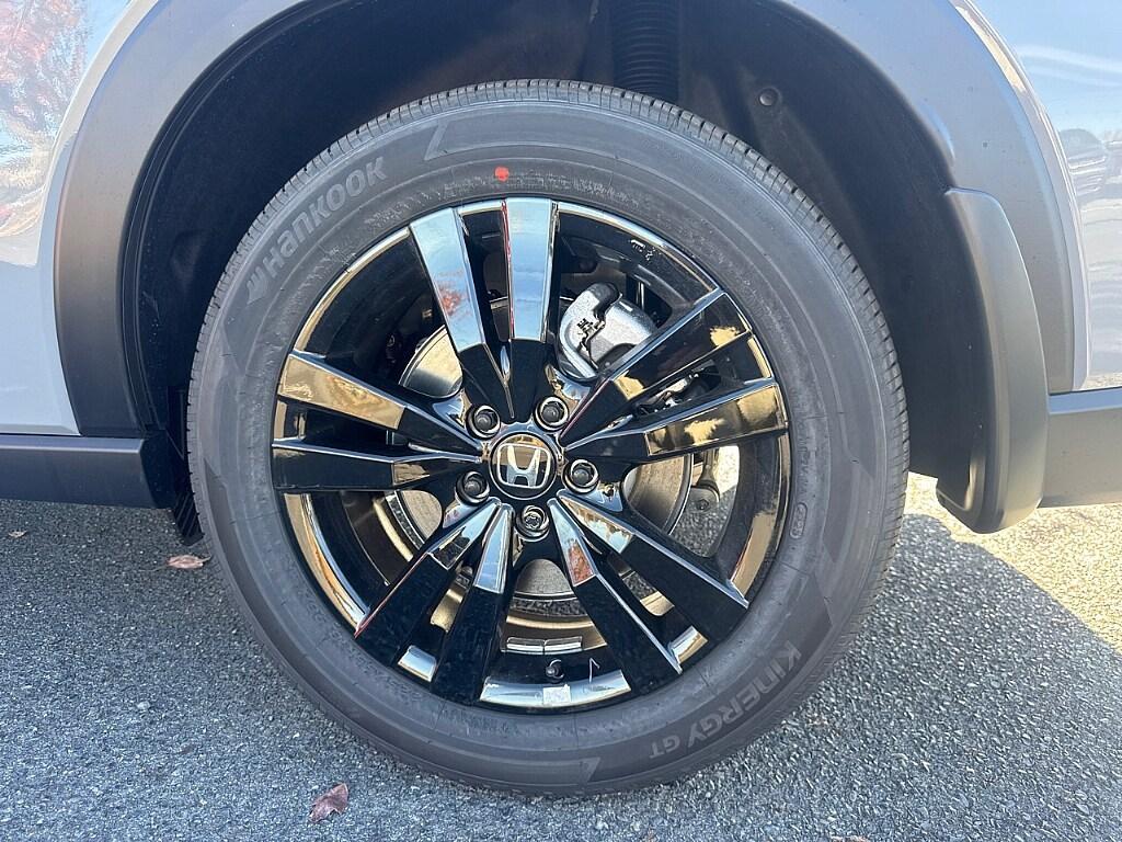 new 2026 Honda HR-V car, priced at $35,900