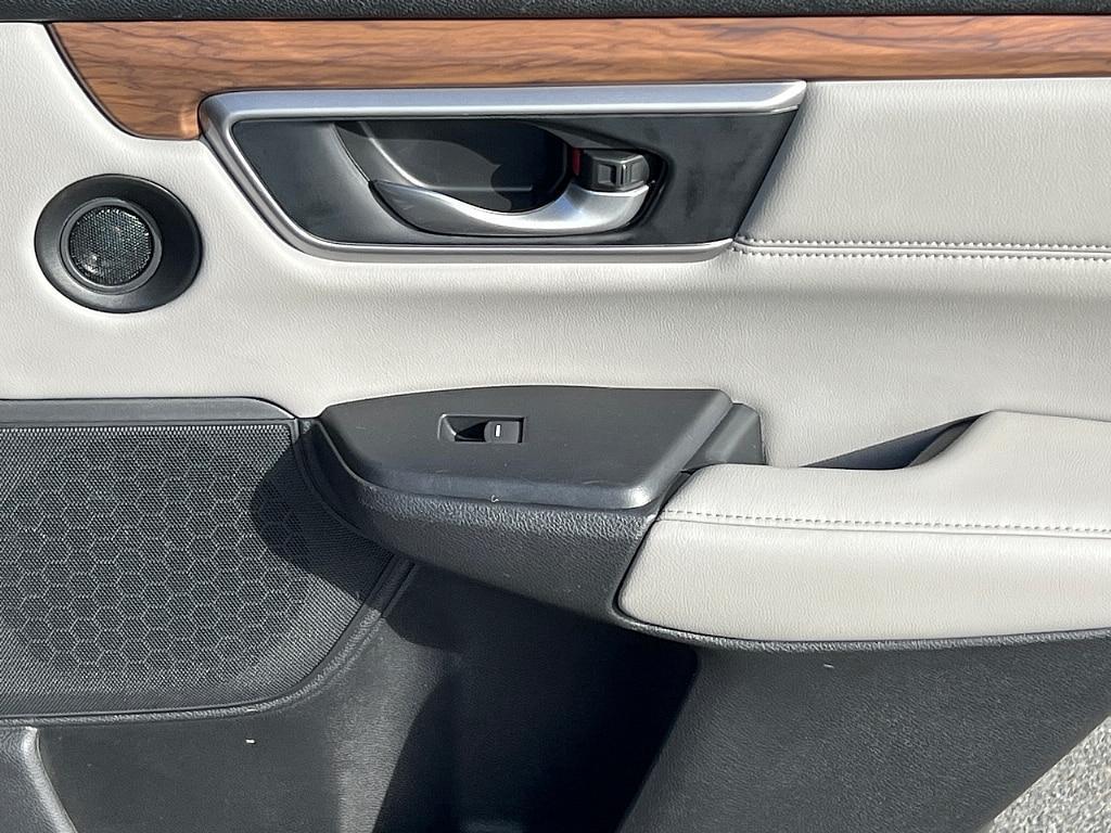 used 2020 Honda CR-V car, priced at $24,787