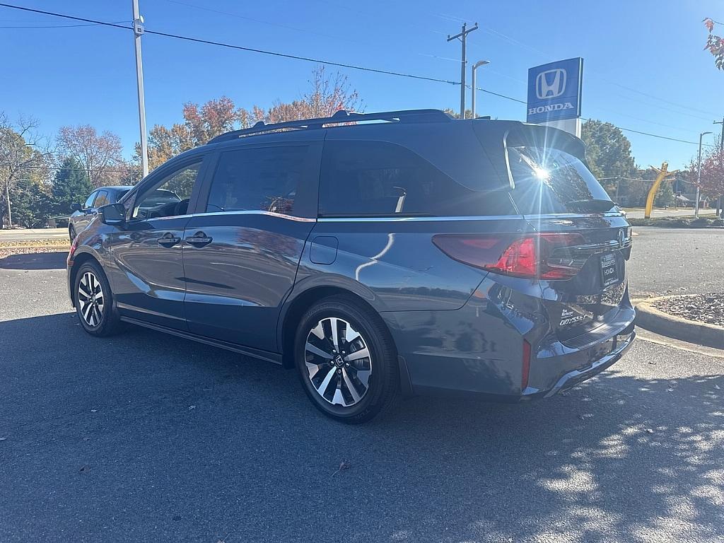 new 2026 Honda Odyssey car, priced at $49,745