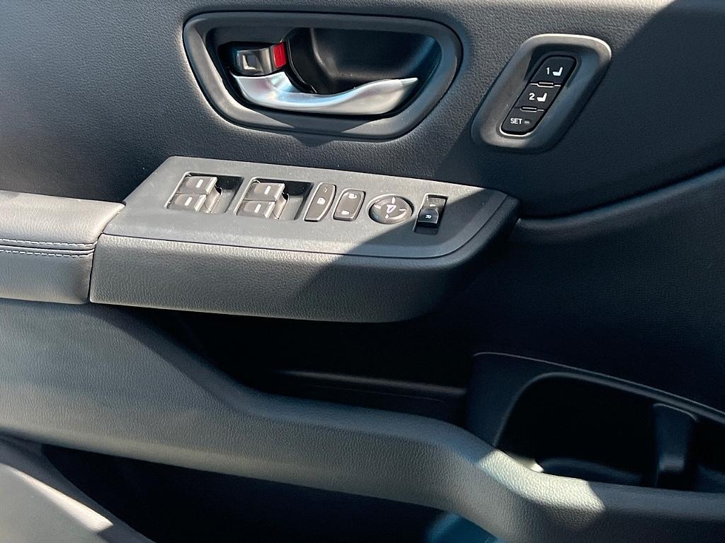 new 2025 Honda Pilot car, priced at $56,000