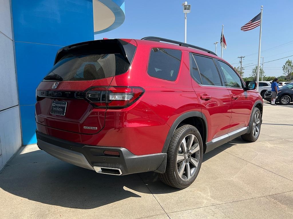 new 2025 Honda Pilot car, priced at $56,000