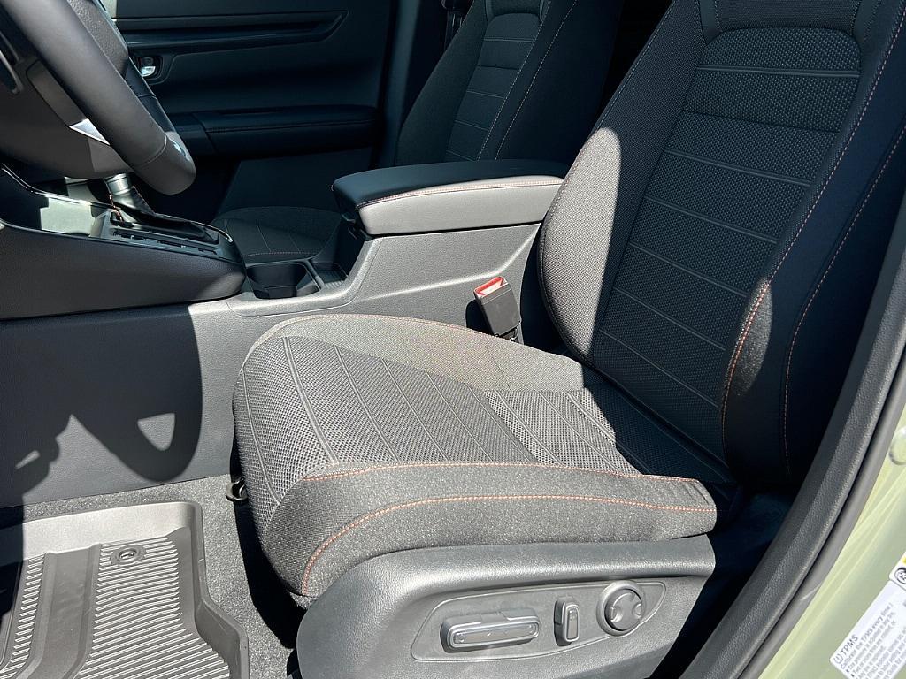 new 2026 Honda CR-V Hybrid car, priced at $45,145