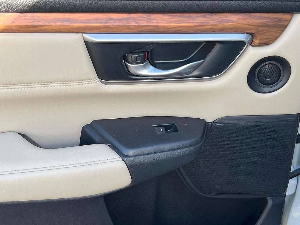 used 2018 Honda CR-V car, priced at $21,987
