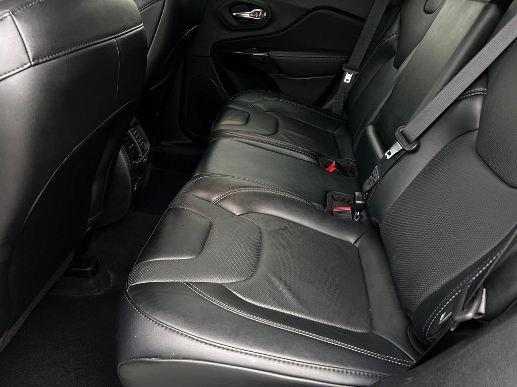 used 2023 Jeep Cherokee car, priced at $20,936