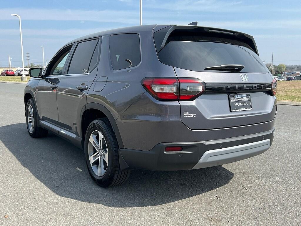 new 2025 Honda Pilot car