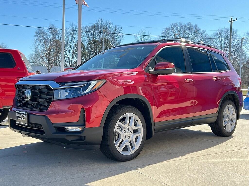 new 2025 Honda Passport car, priced at $50,545