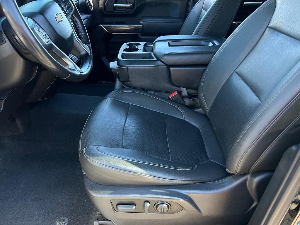 used 2022 Chevrolet Silverado 3500 car, priced at $57,748