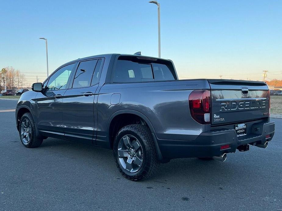 new 2025 Honda Ridgeline car, priced at $51,270