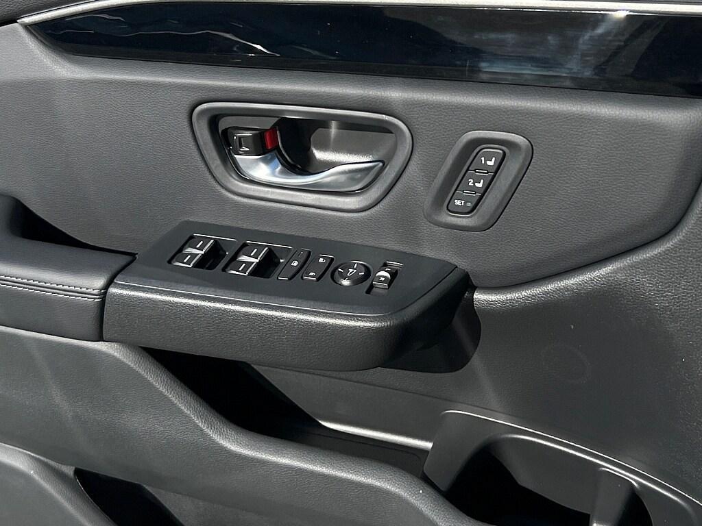 new 2025 Honda Pilot car, priced at $56,145