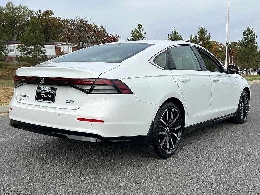 new 2025 Honda Accord Hybrid car, priced at $45,345