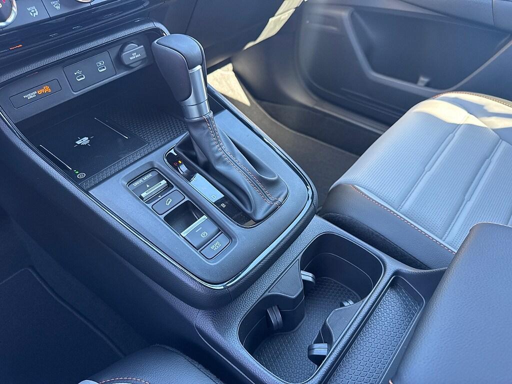 new 2026 Honda CR-V Hybrid car, priced at $48,650