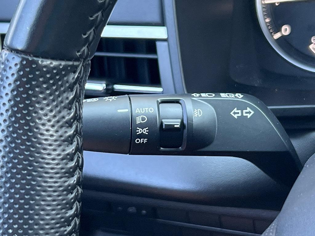 used 2024 Mitsubishi Outlander car, priced at $27,571