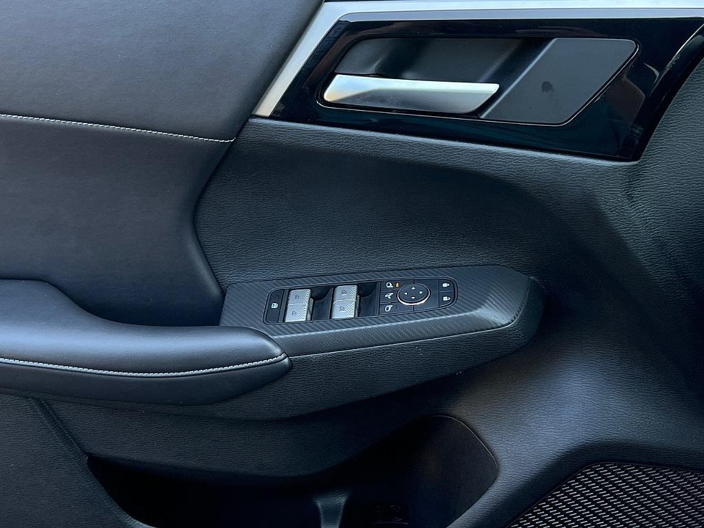 used 2024 Mitsubishi Outlander car, priced at $27,571