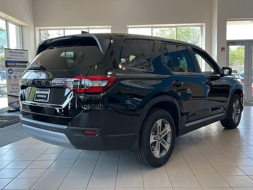 new 2025 Honda Pilot car, priced at $49,445
