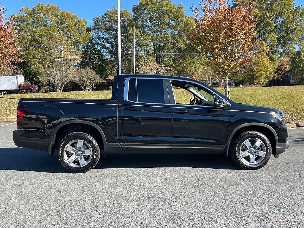 new 2026 Honda Ridgeline car, priced at $49,385