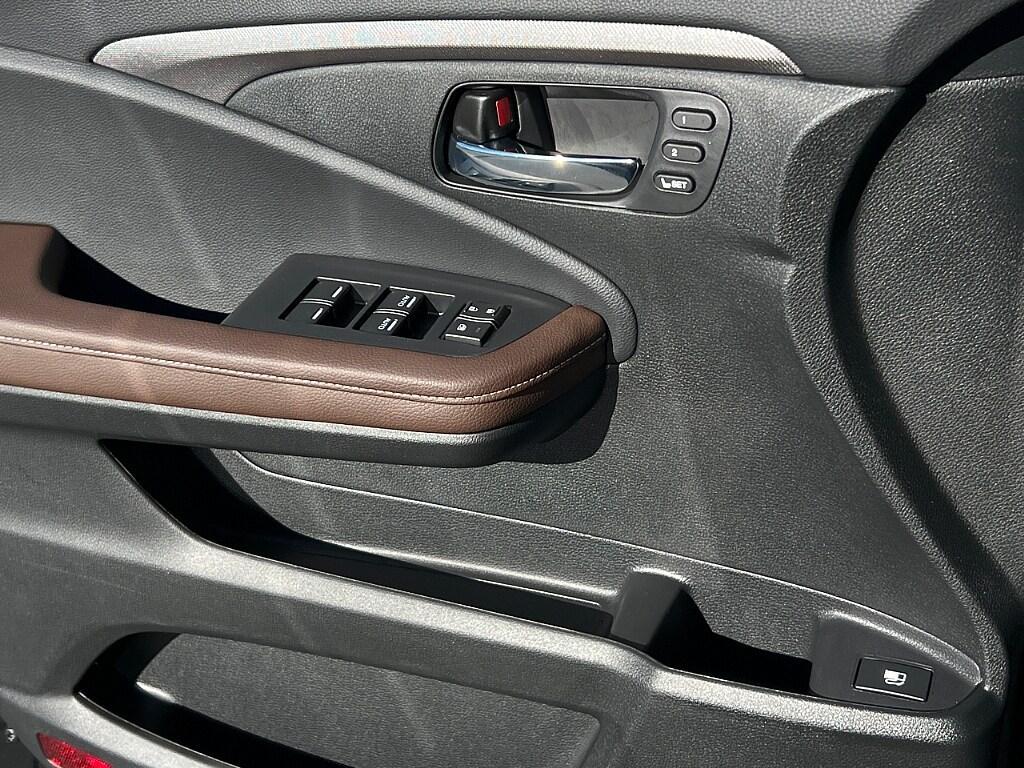 new 2026 Honda Ridgeline car, priced at $49,385