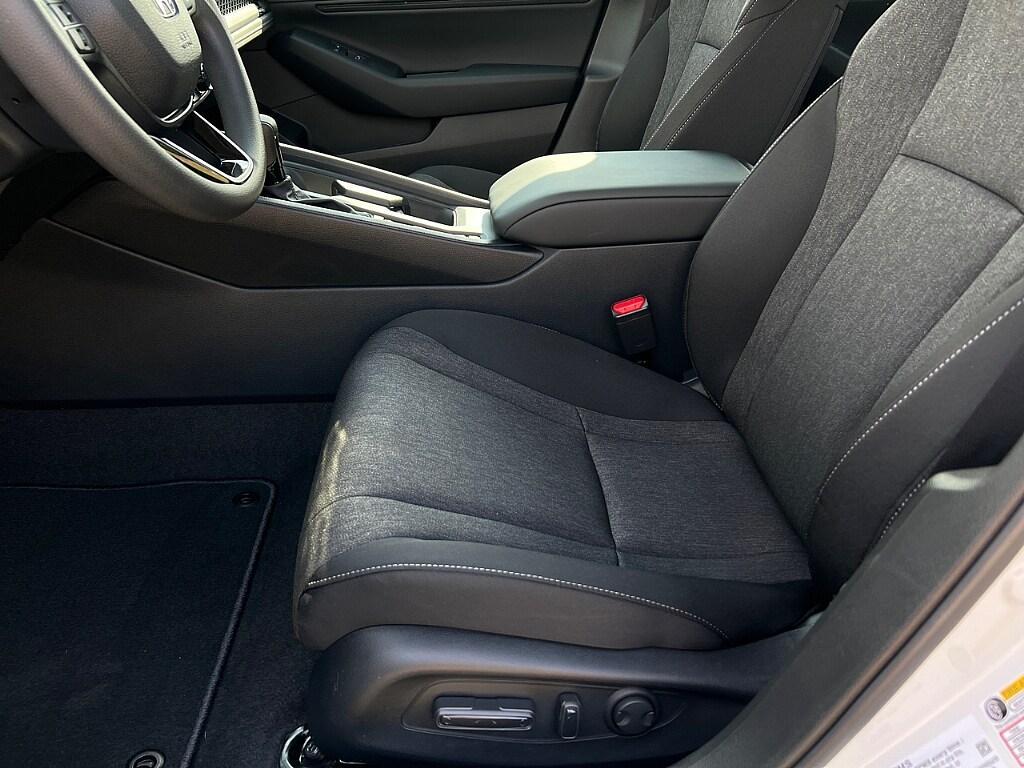 new 2025 Honda Accord car, priced at $36,660