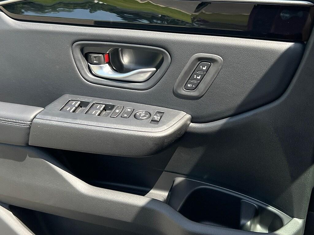 new 2025 Honda Pilot car, priced at $56,000