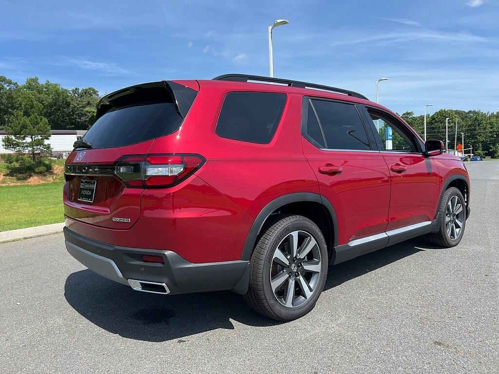 new 2025 Honda Pilot car, priced at $56,000