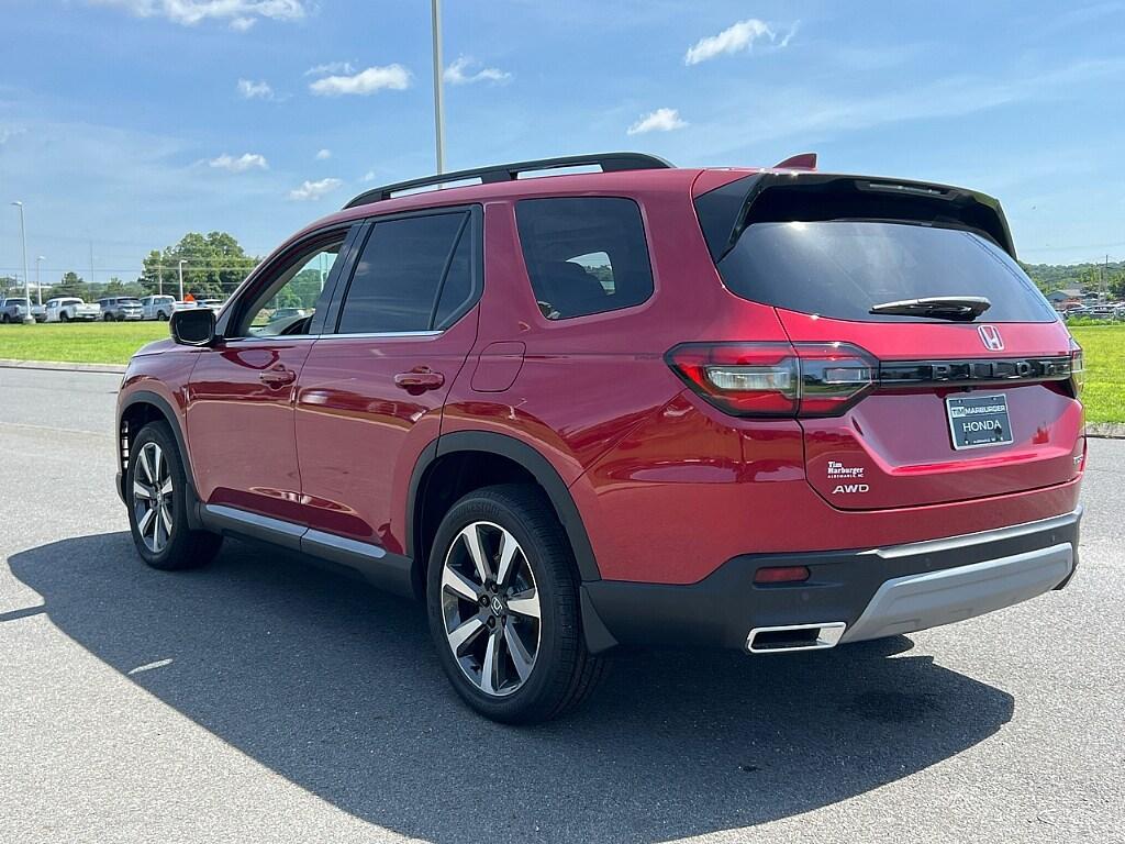 new 2025 Honda Pilot car, priced at $56,000