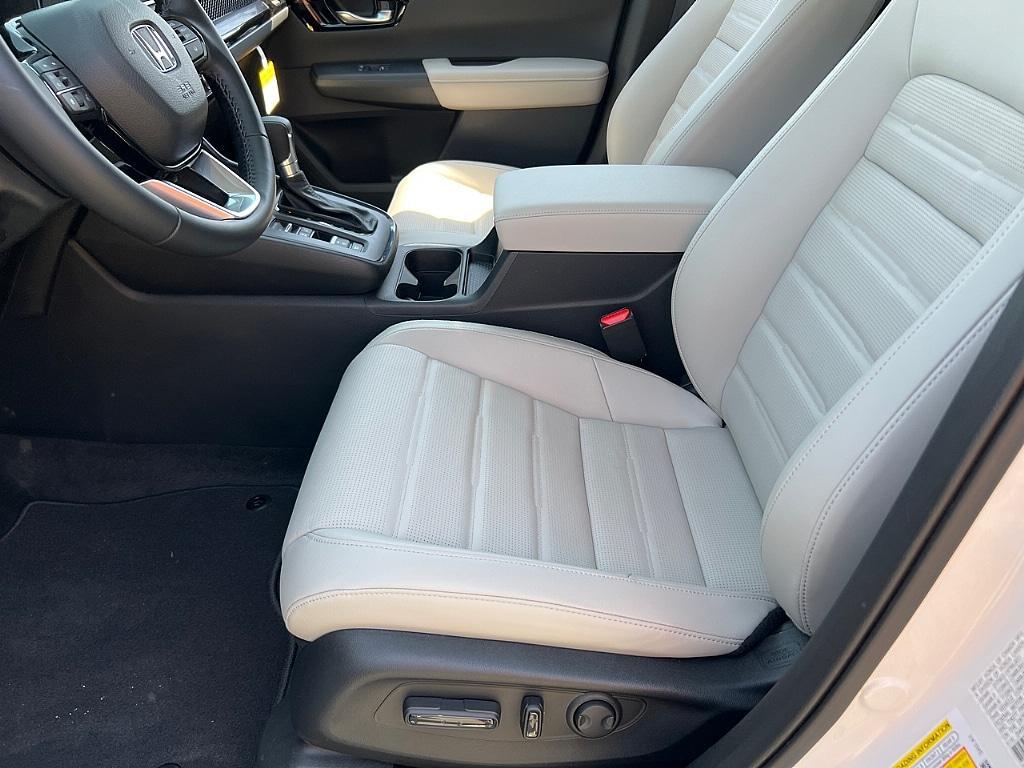 new 2025 Honda CR-V car, priced at $42,845