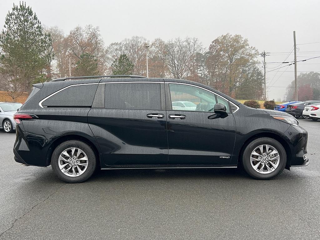 used 2021 Toyota Sienna car, priced at $34,283
