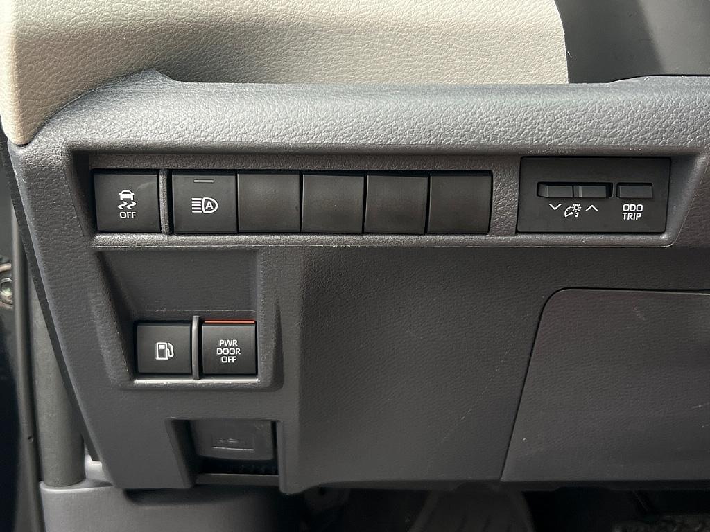 used 2021 Toyota Sienna car, priced at $34,283