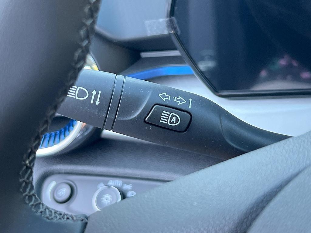 used 2024 Chevrolet Trax car, priced at $23,481