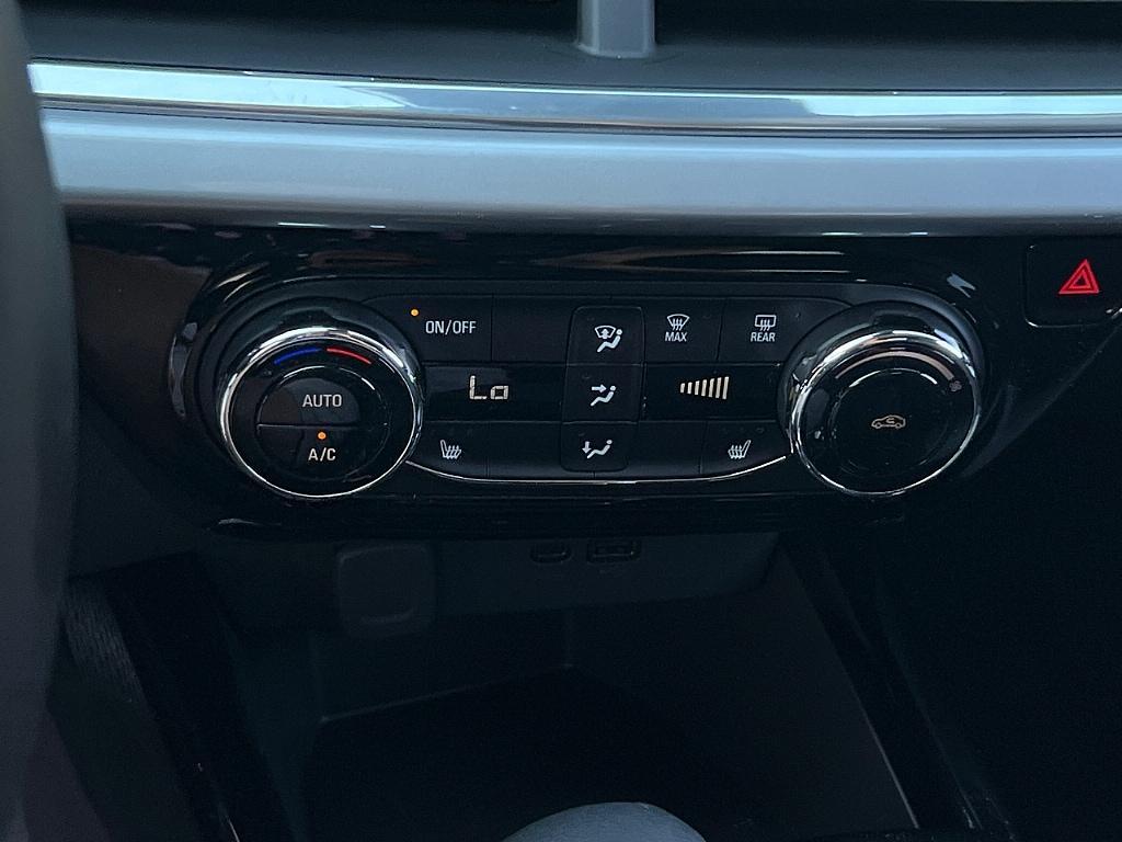 used 2024 Chevrolet Trax car, priced at $23,481