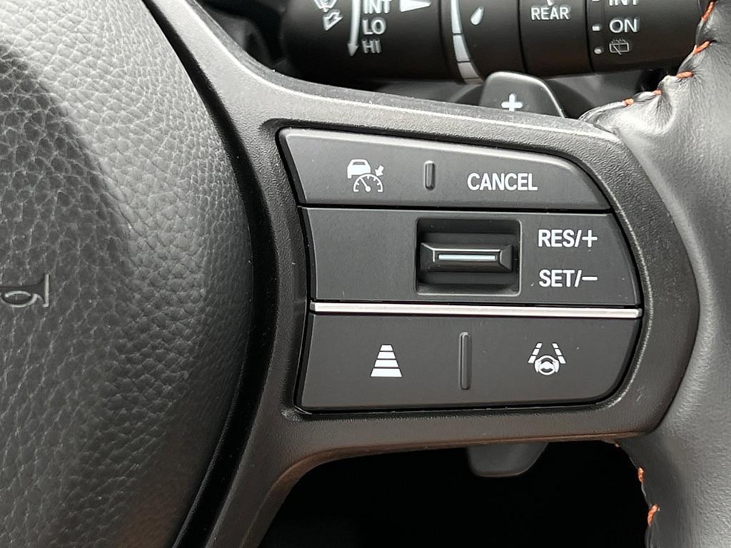 used 2025 Honda CR-V Hybrid car, priced at $37,687