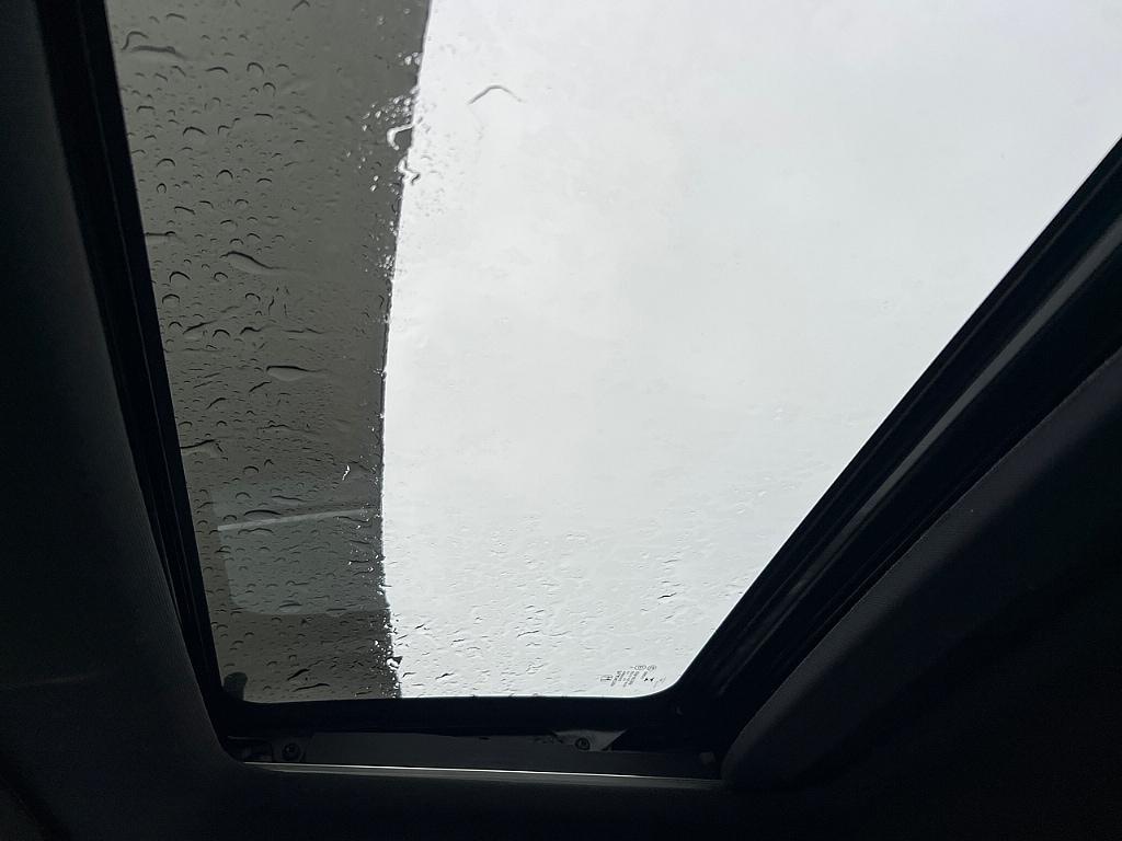 used 2025 Honda CR-V Hybrid car, priced at $37,687