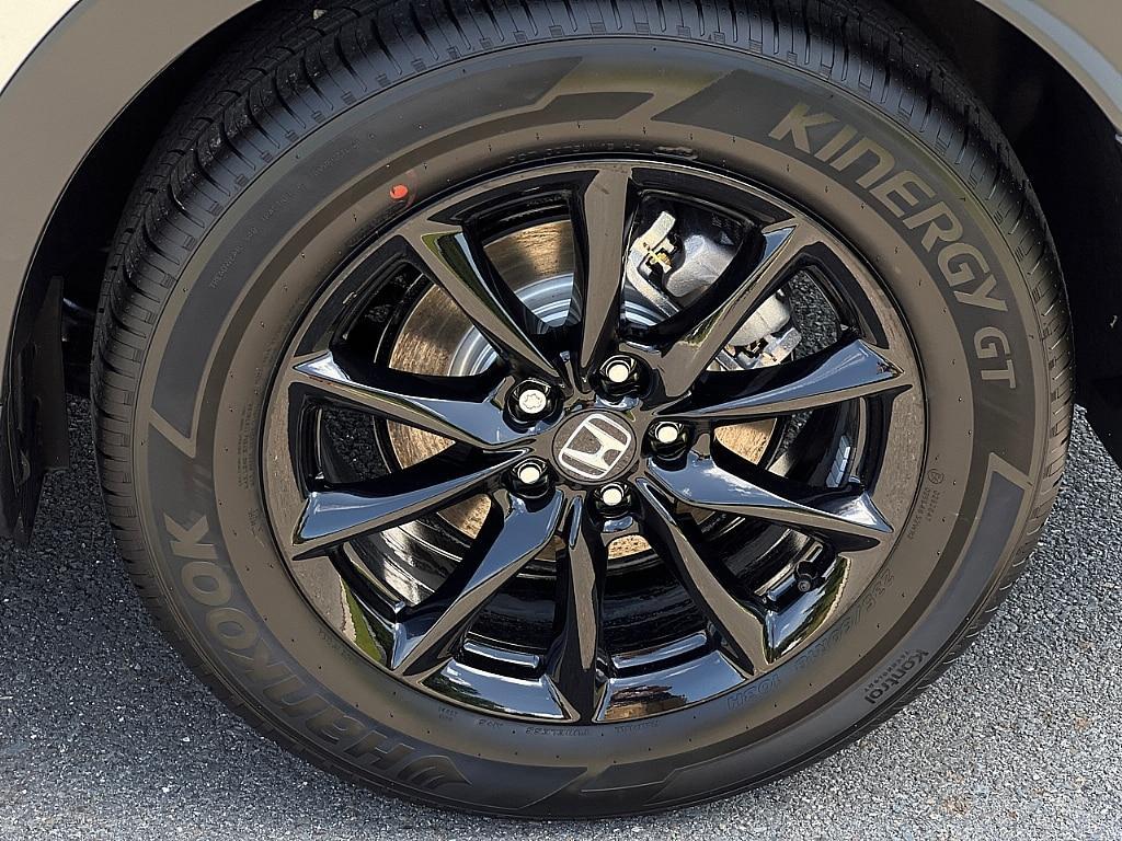 new 2026 Honda CR-V Hybrid car, priced at $41,520