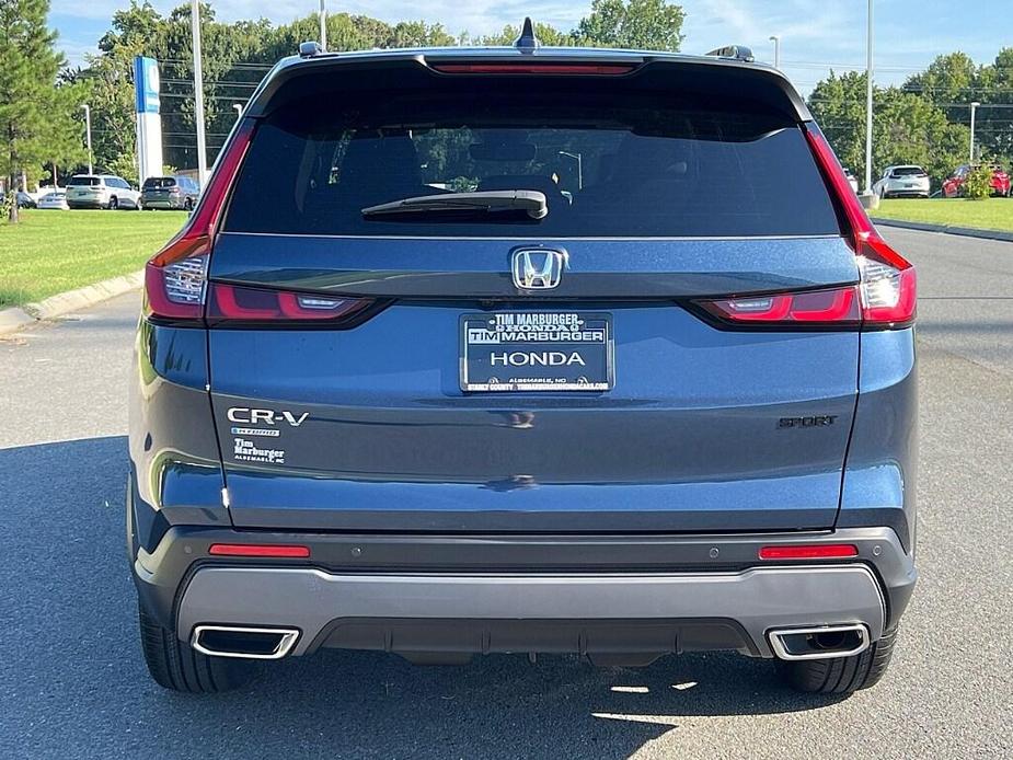 new 2025 Honda CR-V Hybrid car, priced at $43,195