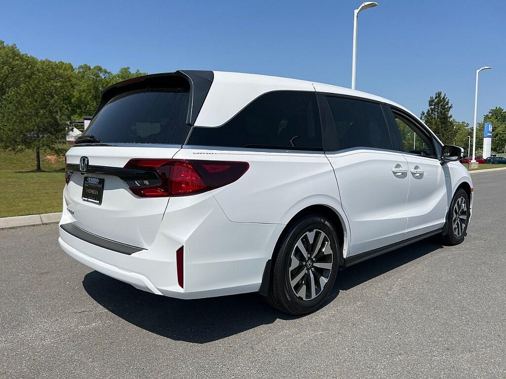 new 2025 Honda Odyssey car, priced at $47,170