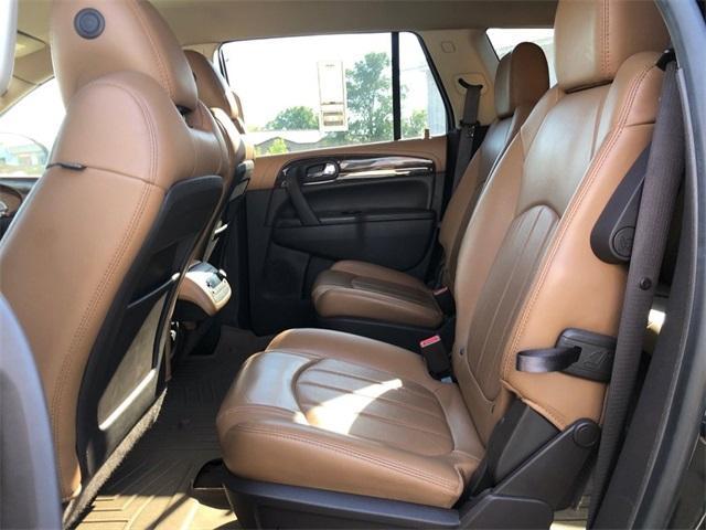 used 2015 Buick Enclave car, priced at $10,400