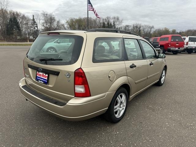 used 2000 Ford Focus car, priced at $4,999