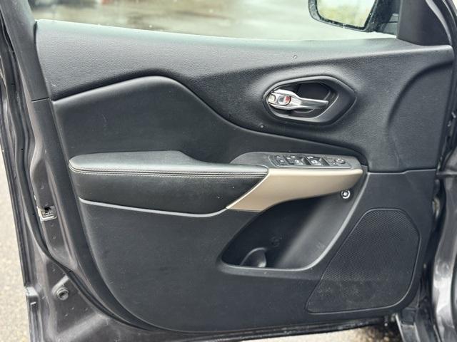 used 2018 Jeep Cherokee car, priced at $17,900