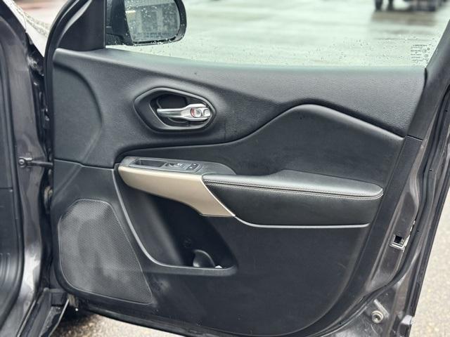 used 2018 Jeep Cherokee car, priced at $17,900