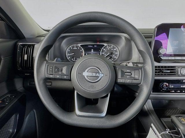new 2025 Nissan Pathfinder car, priced at $40,360