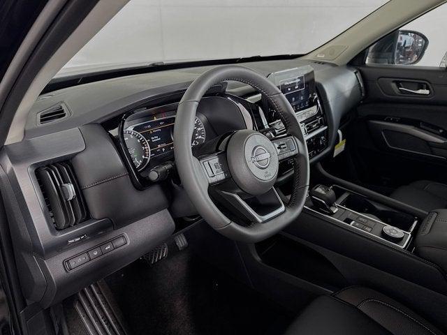 new 2025 Nissan Pathfinder car, priced at $49,555