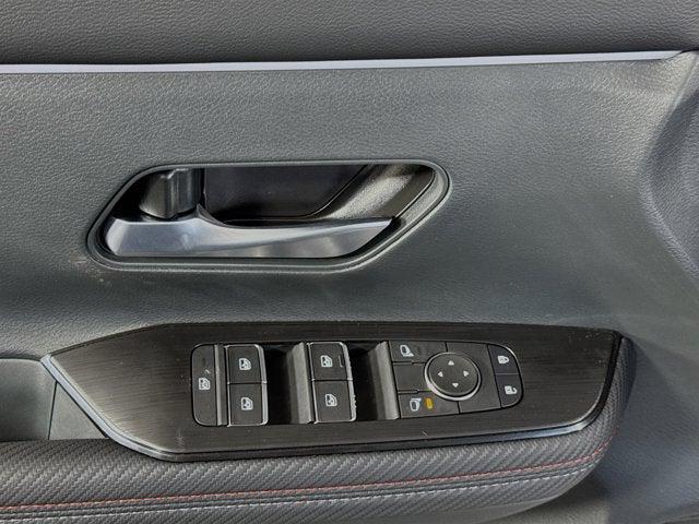 new 2025 Nissan Kicks car, priced at $32,895
