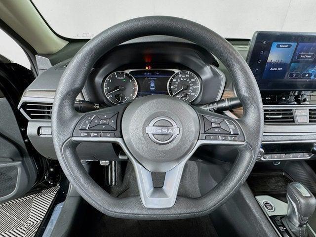 new 2025 Nissan Altima car, priced at $30,695